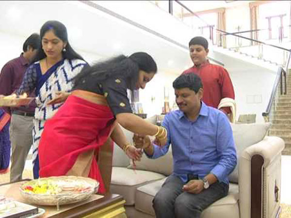 టీ న్యూస్ ఎండీగా సేవలందిస్తున్న సంతోశ్