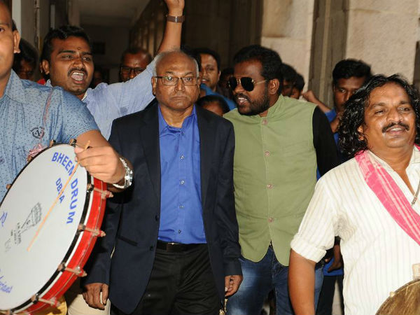 ఆ హక్కు ఎవరికీ లేదు: