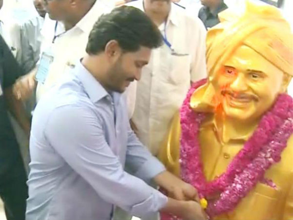బడ్జెట్ సమావేశాలకు జగన్ హాజరు కావాల్సిందే