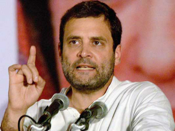 పలుకుబడి గల ప్రముఖులకు మద్దతు