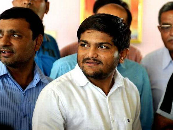 పాటిదార్ల నేతగా హార్దిక్ పటేల్ ఇలా