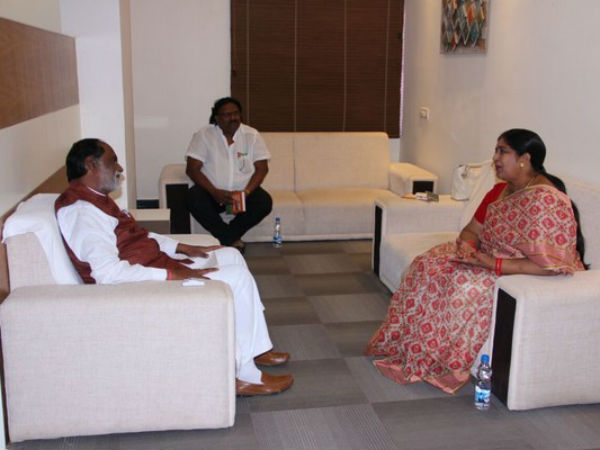 నామినేటేడ్ పదవులపై కవిత అసంతృప్తి