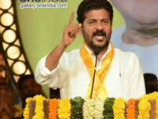 స్వాగతం పలికిన కేటీఆర్..