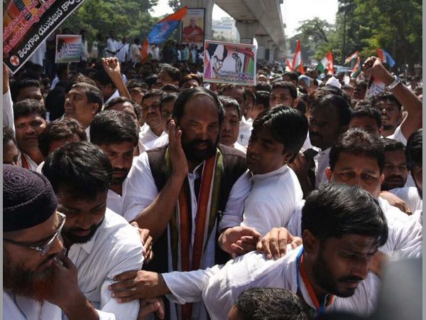 నియంతగా కేసీఆర్: డీకే అరుణ