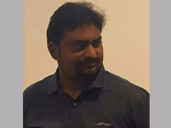 నిమిషంలోనే 40కిపైగా కత్తిపోట్లు..