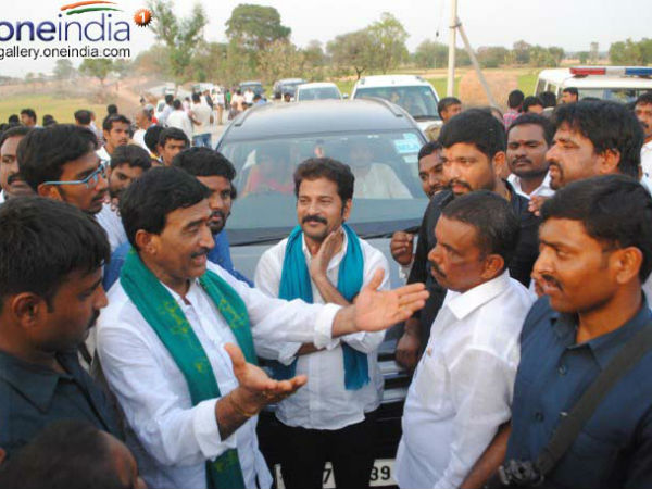 మేం వెళ్లడం లేదంటూ కొందరు షాక్