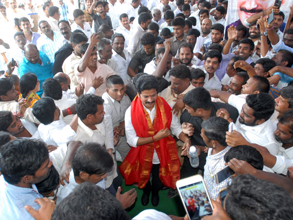 వీలైతే సోనియాను కలిసే అవకాశం