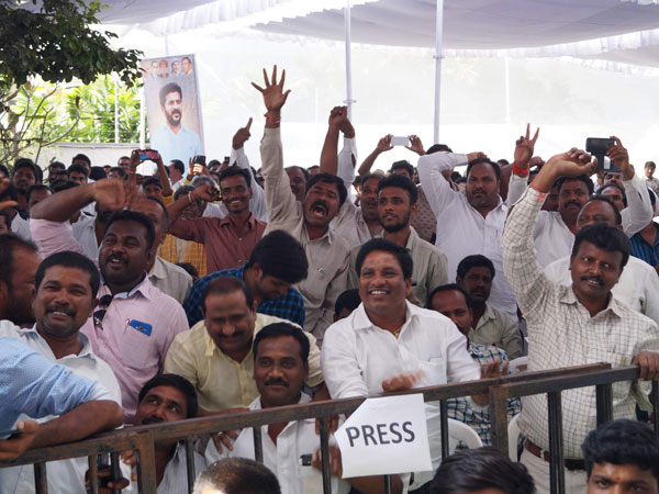 సీతక్కకు ములుగు టిక్కెట్టు దక్కేనా?