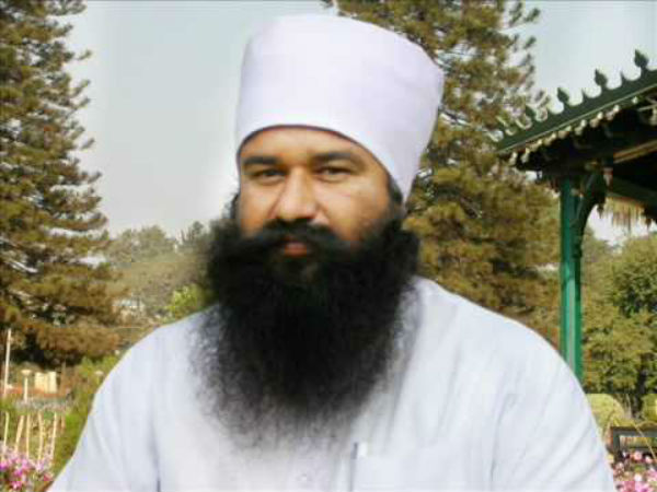 Wife, other relatives meet Ram Rahim in Rohtak jail Wife, other relatives meet Ram Rahim in Rohtak jail