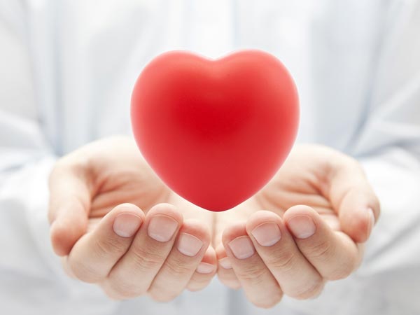 Mumbai sends heart to Chennai Mumbai sends heart to Chennai