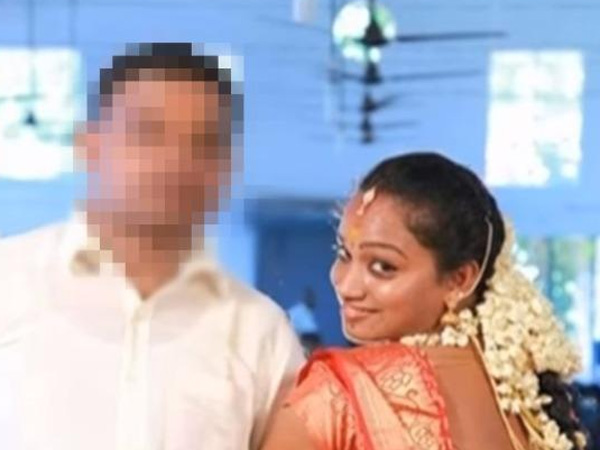 Claiming to be an IPS officer, newly wed Kerala woman lands in police net for cheating Claiming to be an IPS officer, newly wed Kerala woman lands in police net for cheating