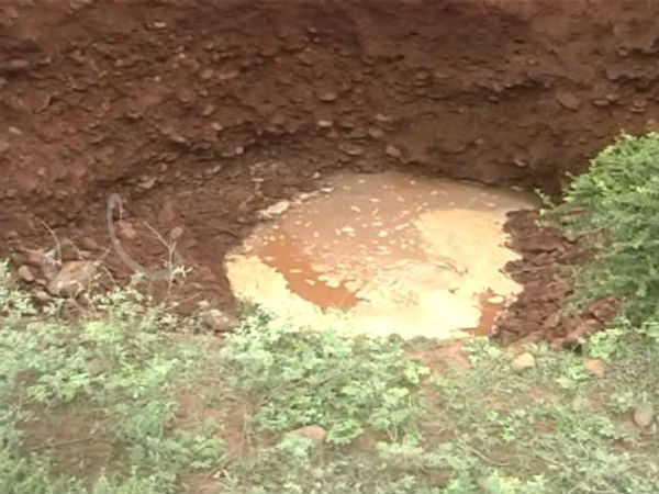 The land is sinking in Kadapa district The land is sinking in Kadapa district