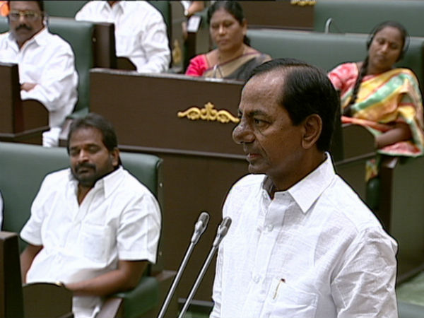 ఇంత అడ్డదిడ్డమైన సచివాలయం లేదు