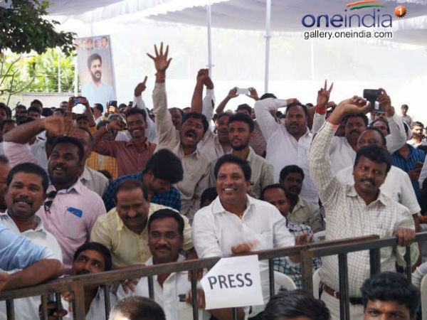 ఎవరి బలమెంతో తేలుతుంది