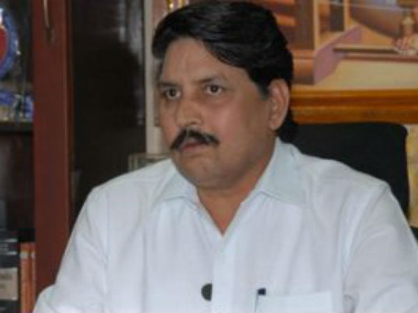 అప్పుడు పదోన్నతి కల్పించకుండా.. ఇప్పుడు మళ్లీ..