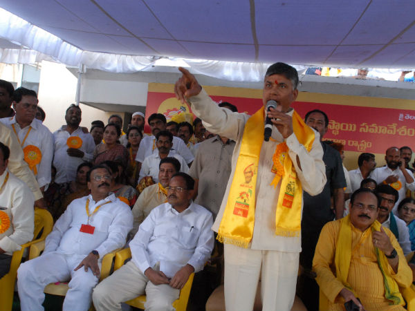 కాంగ్రెస్ ప్రాంతీయ పార్టీగా మారింది