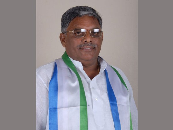జ్యోతుల డైరెక్షన్ లోనే