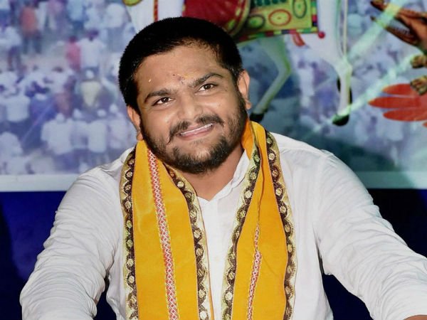 చీలిపోయిన విశ్వ ఉమియా ఫౌండేషన్ కీలకం
