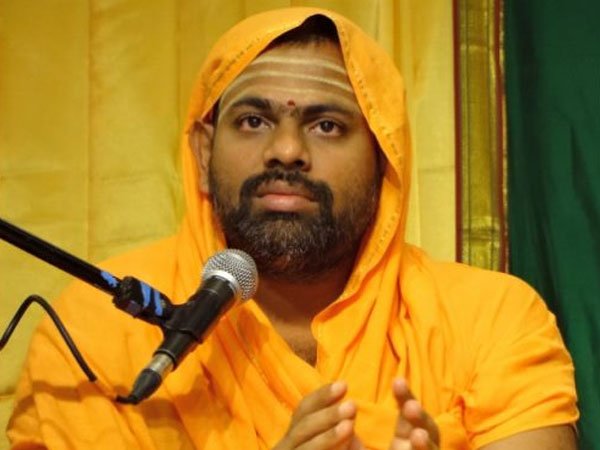 ఇతరులకు అమ్ముడుపోతే వారితోనే బతుకు