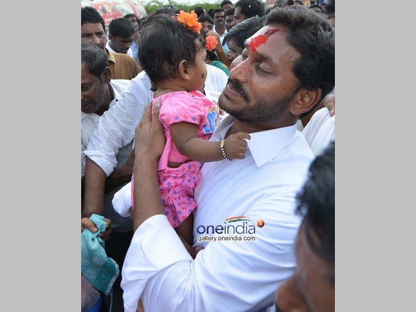 జగన్ సవాల్ పైన
