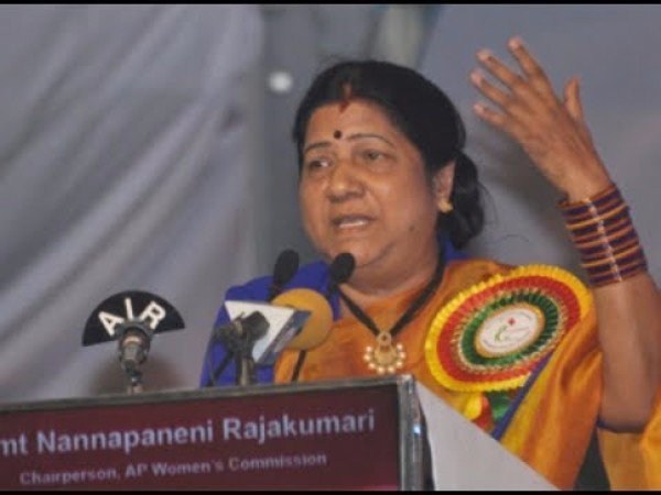 పురుషులు గోడు వెళ్లబోసుకుంటున్నారు..