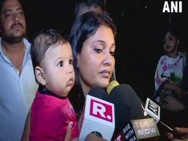 ట్రాఫిక్కు అంతరాయంగా కారు
