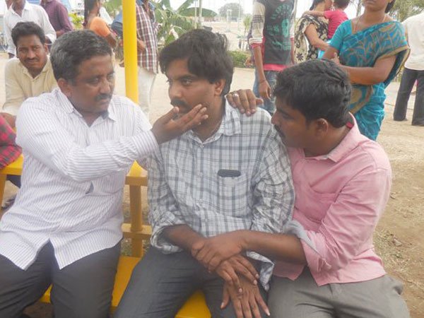 ఎవరి కోసం బతకాలి?: