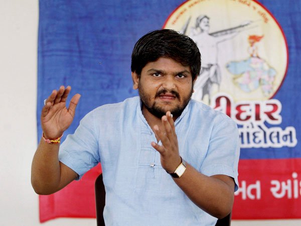అబద్దమైతే కేసు ఎందుకు పెట్టలేదు