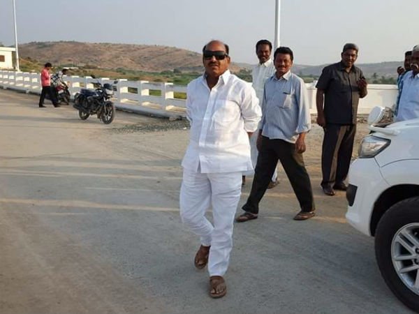 అనవసరం, రిటైర్ అవుతా