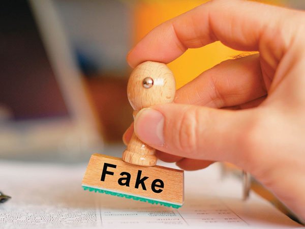 దుబాయ్లో ఉద్యోగాల పేరుతో: