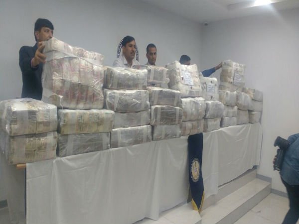 Breaking their backs: NIA seized Rs 36 crore demonetised currency in Kashmir Breaking their backs: NIA seized Rs 36 crore demonetised currency in Kashmir