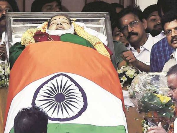 శశికళ, అంబులెన్స్ డ్రైవర్ విచారణ