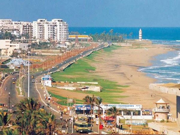 వంశీ ఆచూకి కోసం గాలింపు..
