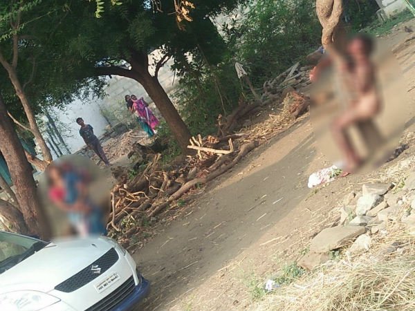 నగ్నంగా ఎదురెదురుగా కట్టేశారు