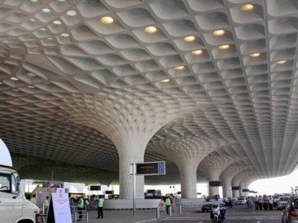 భారీ విమానాల ల్యాండింగ్, టేకాఫ్