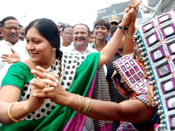 రేఖానాయక్, రమేశ్ రాథోడ్ మధ్య పొసగని సయోధ్య