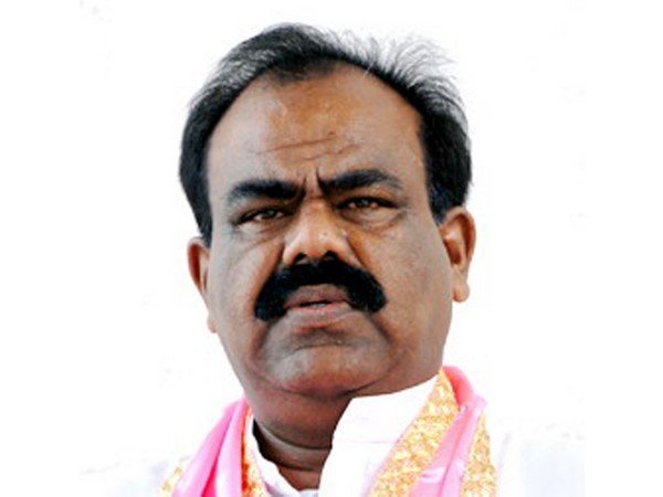 దుబ్బాకకు బదులు కంచర్లకు ఇన్చార్జీ బాధ్యతలు