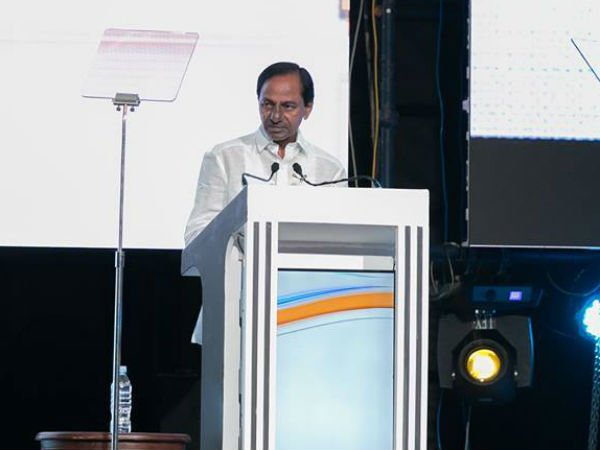 హైటెక్ సిటీ ప్రస్తావన తేని కెసిఆర్