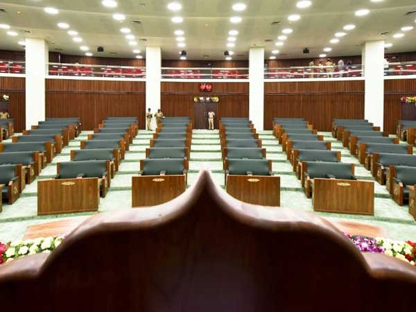 నారాయణ, చైతన్యలకు రూ.50 లక్షల చొప్పున జరిమానా