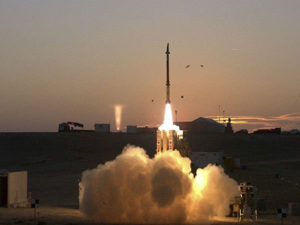 Saudi Arabia's defence force intercepts ballistic missile fired from Yemen Saudi Arabia's defence force intercepts ballistic missile fired from Yemen