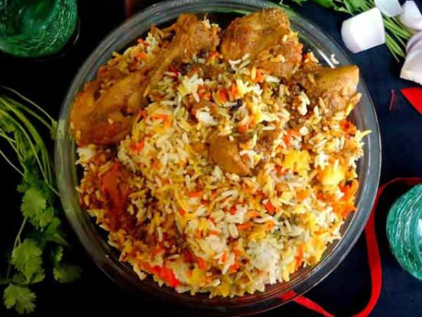 worms in biryani at swagath restaraunt and bar in boduppal worms in biryani at swagath restaraunt and bar in boduppal