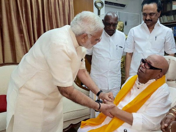 PM Narendra Modi meets DMK Chief Karunanidhi in Gopalapuram house in Chennai PM Narendra Modi meets DMK Chief Karunanidhi in Gopalapuram house in Chennai