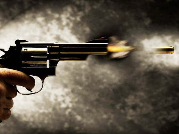 Gunman sprays bullets into school, terrorized small town in mass shooting that left 5 dead Gunman sprays bullets into school, terrorized small town in mass shooting that left 5 dead