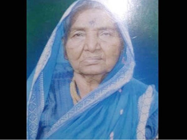90-year-old Kolhapur woman sets herself on fire after building pyre 90-year-old Kolhapur woman sets herself on fire after building pyre