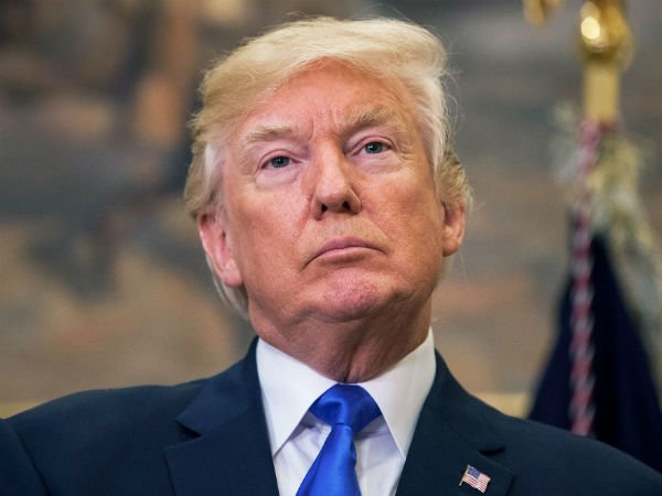 Trump calls Hillary Clinton the 'worst' loser ever, after she says he's 'disgraced' the office Trump calls Hillary Clinton the 'worst' loser ever, after she says he's 'disgraced' the office