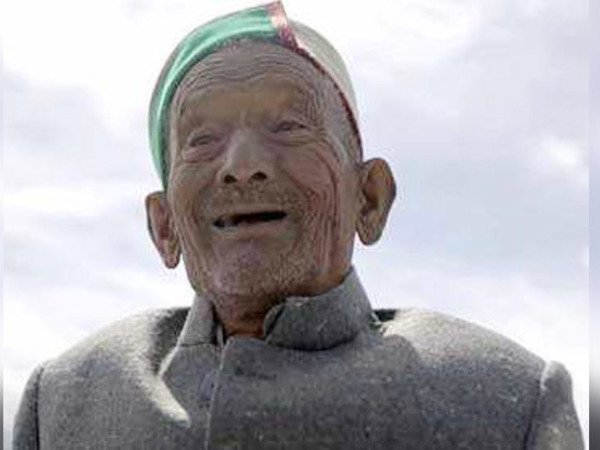 India’s first Voter votes in Kinnaur in Himachal Pradesh India’s first Voter votes in Kinnaur in Himachal Pradesh