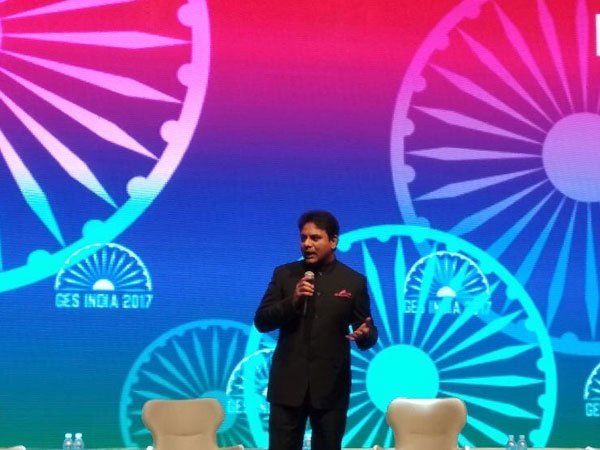 కెటిఆర్ నెల రోజుల కసరత్తు