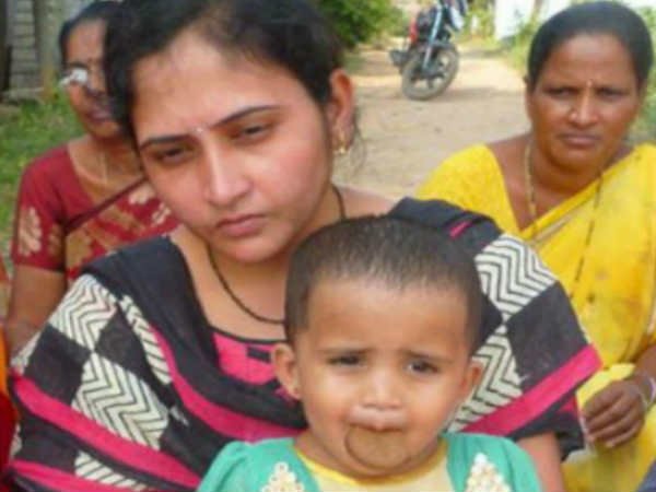బెంగళూరులో పెద్ద ఉద్యోమని చెప్పి..