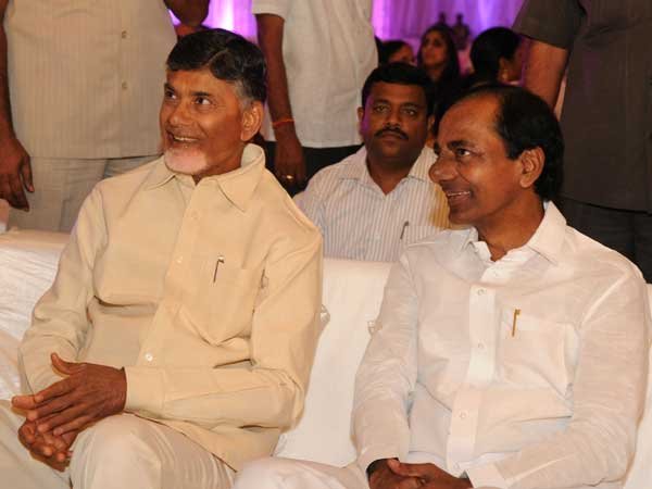 ఇరువురు సీఎంలు మభ్యపెడుతున్నారా?