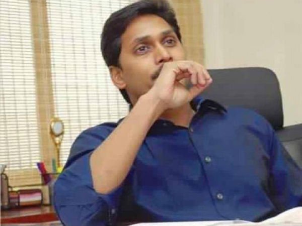 2014లో టిక్కెట్ ఇస్తామని చెప్పి, అదే బాధించింది